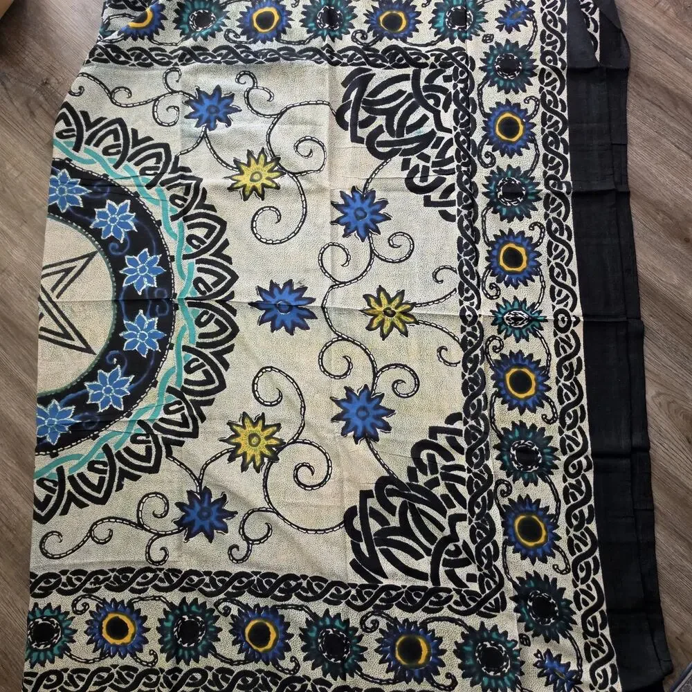 100% Cotton India Bohemian Celtic Floral Multicolor Tapestry Tablecloth 101x67